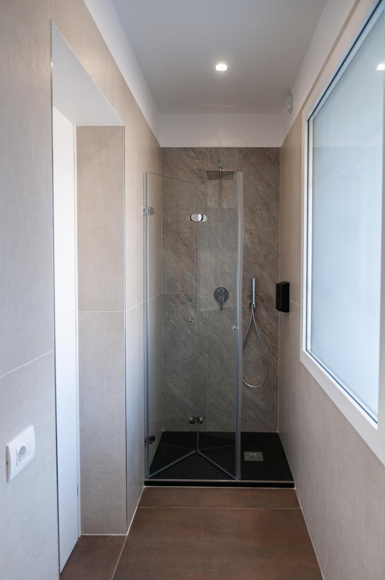 Suite 18 Luxury Apartments Бари Экстерьер фото